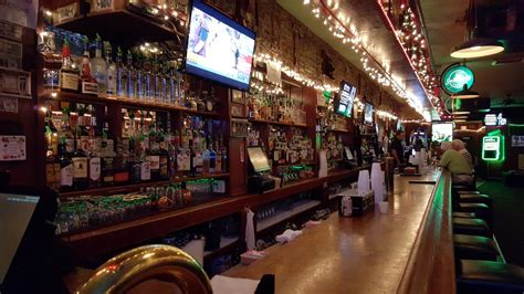 irish bar in naples florida